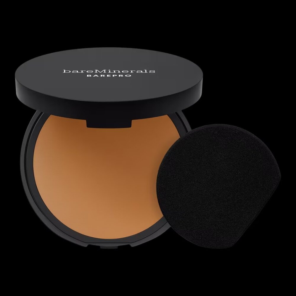 BAREPRO Talc-Free Matte Powder Foundation - Deep 50 Neutral - Picture 4 of 6
